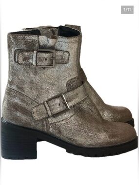 Seychelles Moto Boots Run Free Suede Metallic Combat Chelsea Heeled Boots 6.5